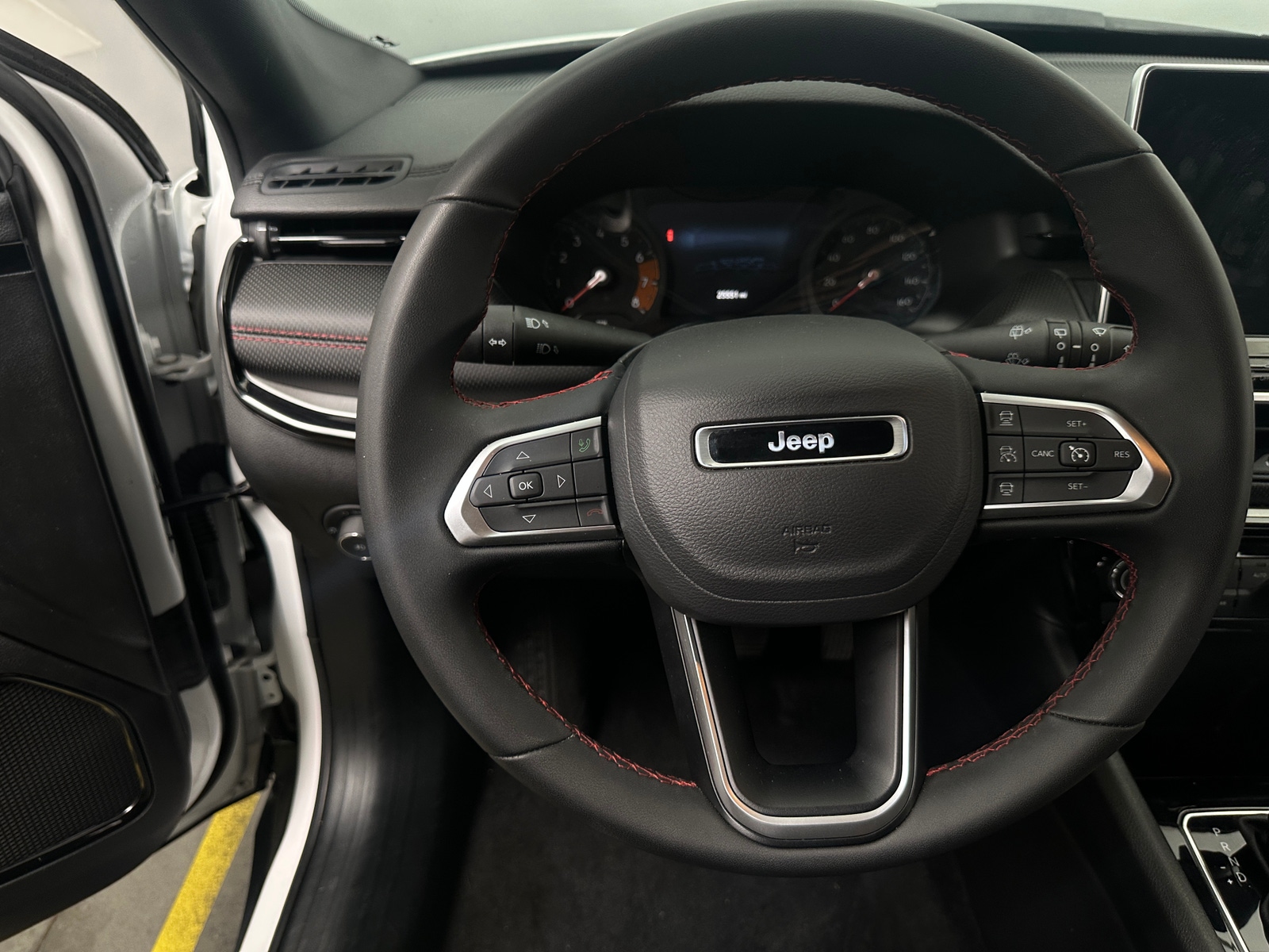 Thumbnail: 2025 Jeep Compass - 4