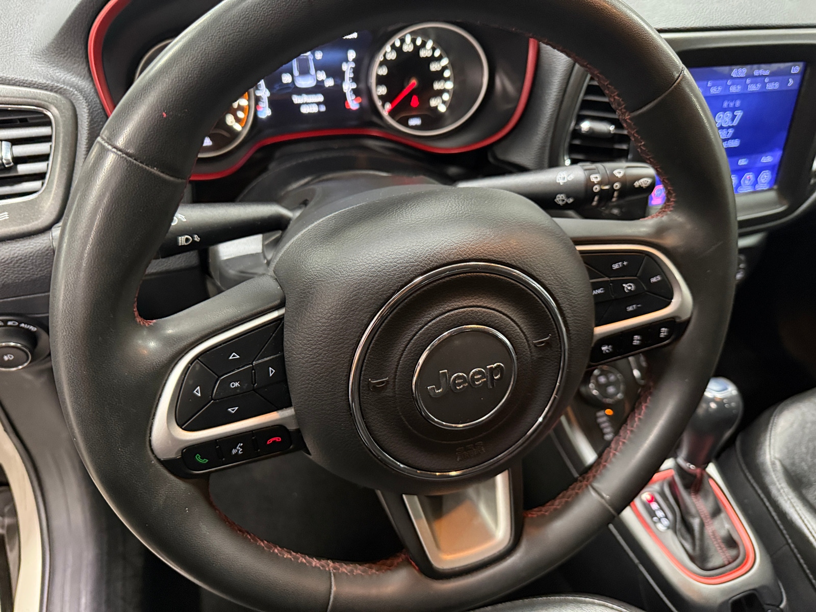 Thumbnail: 2021 Jeep Compass - 4