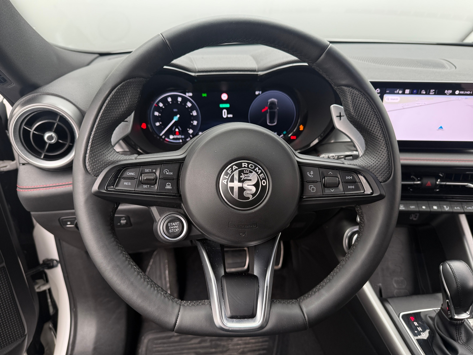 Thumbnail: 2025 Alfa Romeo Tonale - 4
