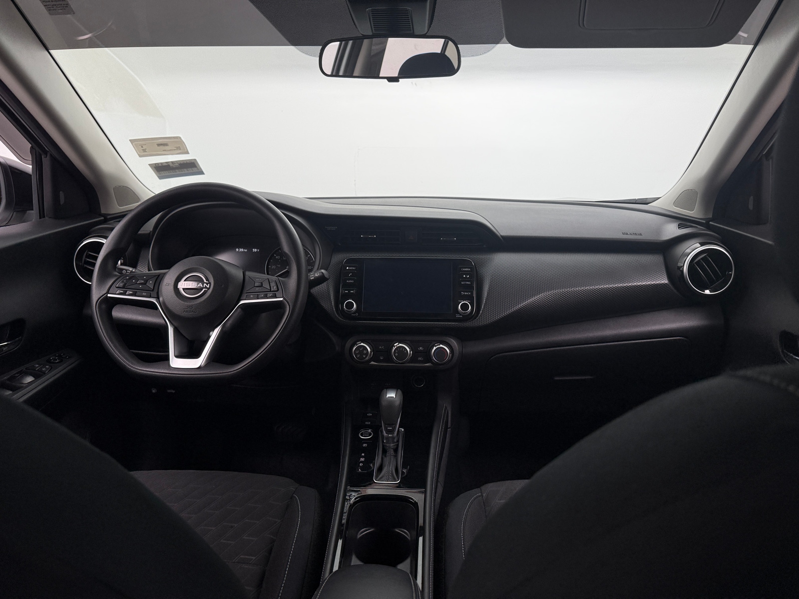 Thumbnail: 2024 Nissan Kicks - 3