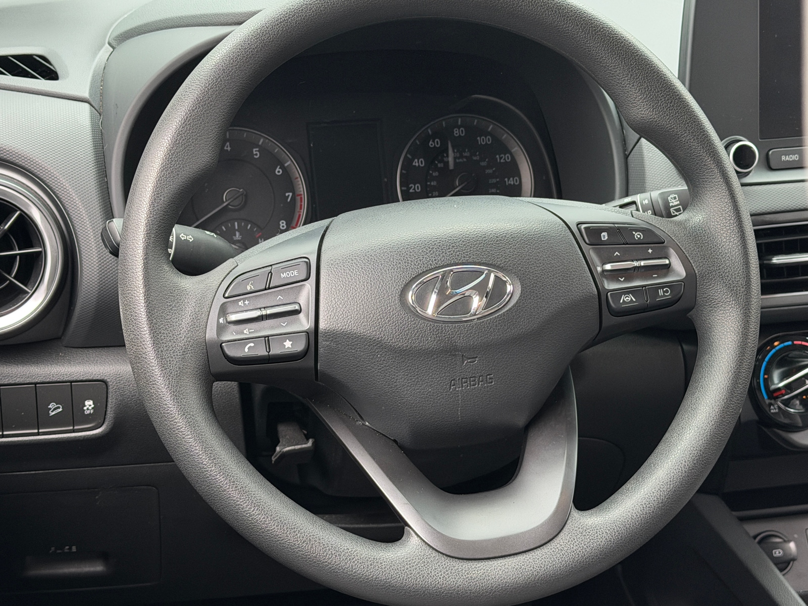 Thumbnail: 2022 Hyundai Kona - 5