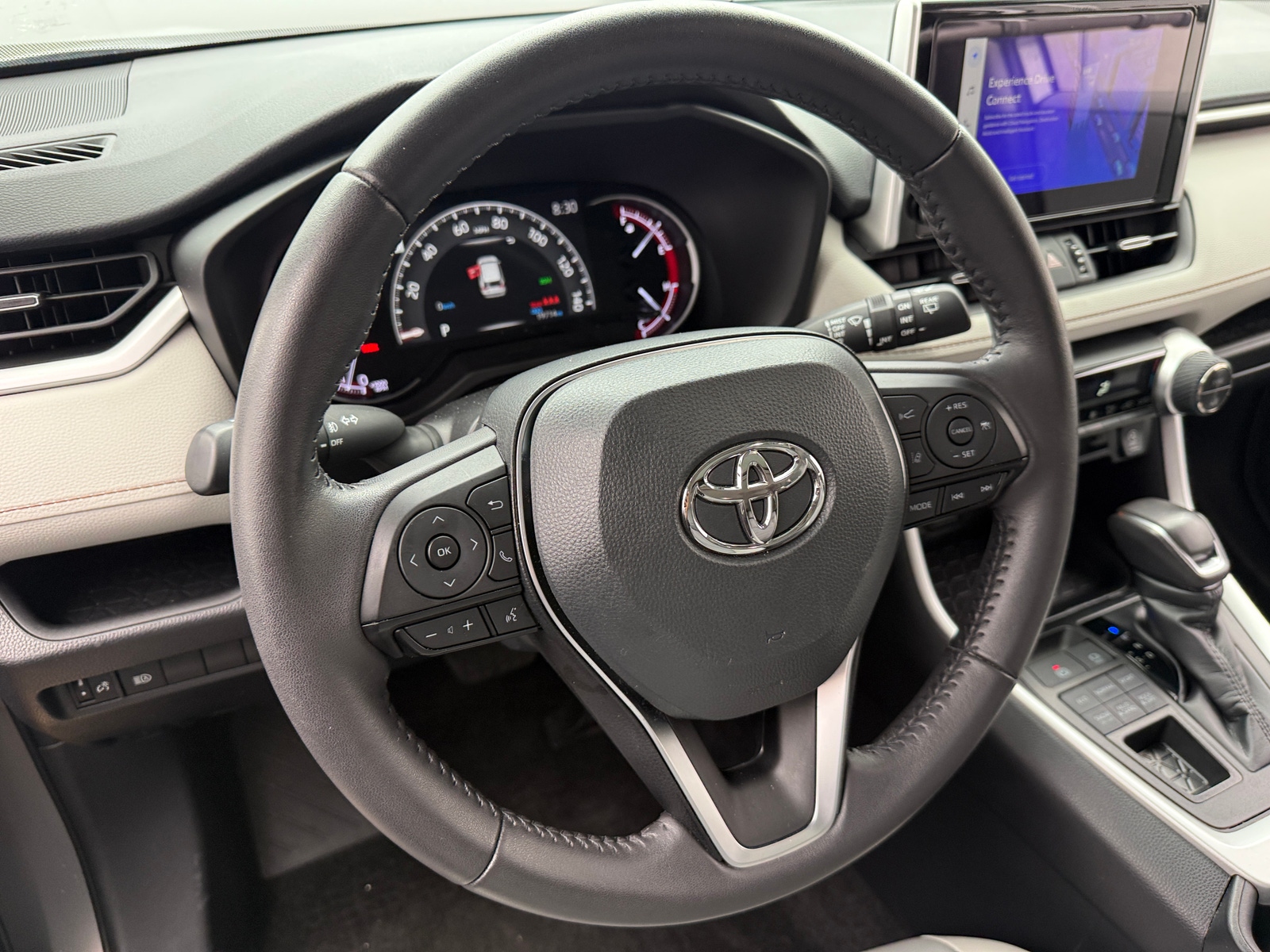 Thumbnail: 2024 Toyota RAV4 - 4