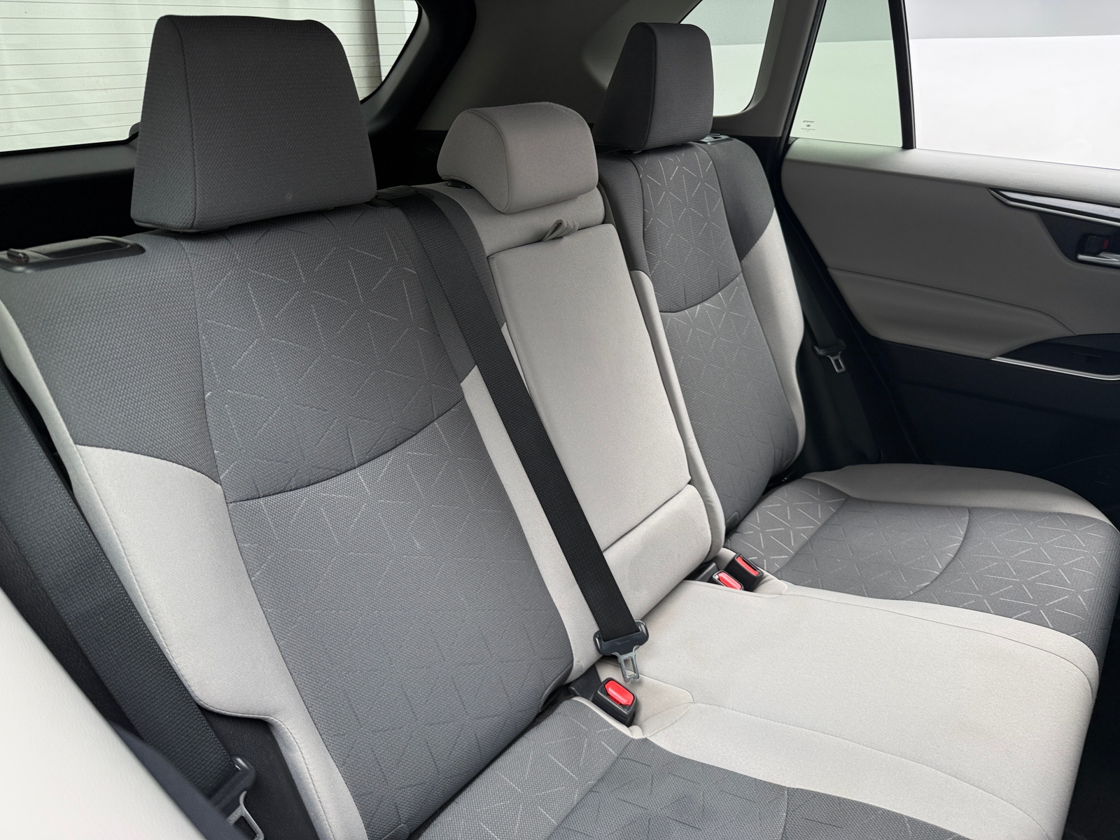 Thumbnail: 2019 Toyota RAV4 - 6