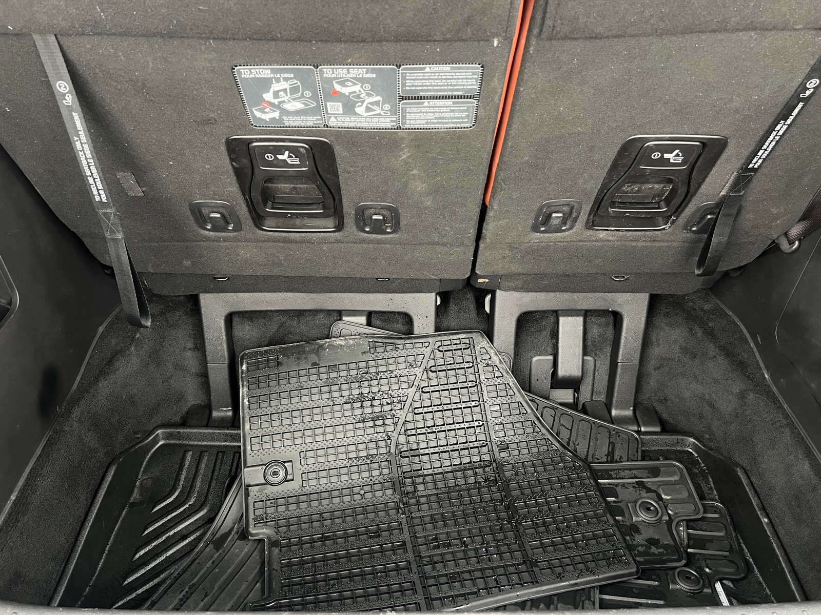 Thumbnail: 2024 Kia Carnival - 6