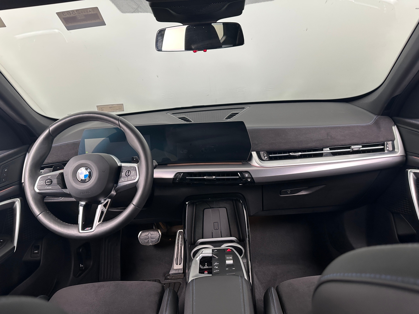 Thumbnail: 2026 BMW X1 - 2