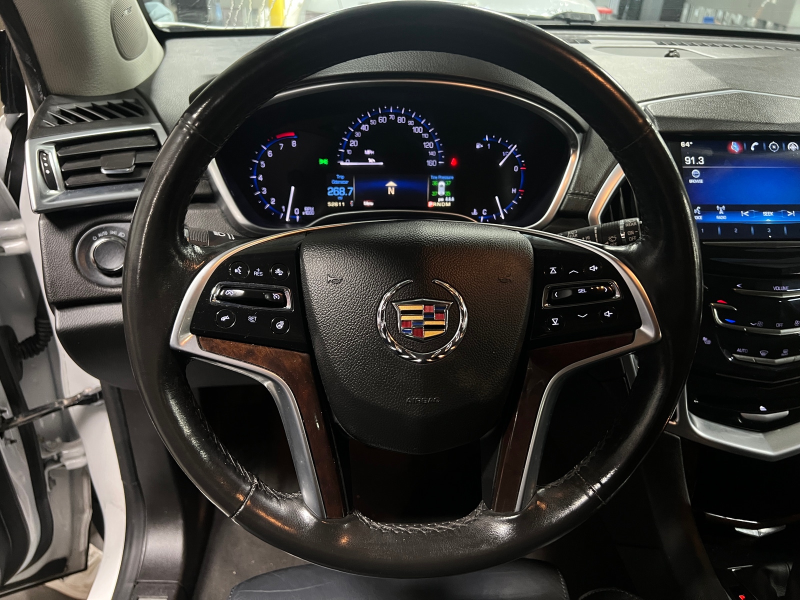 Thumbnail: 2015 Cadillac SRX - 4