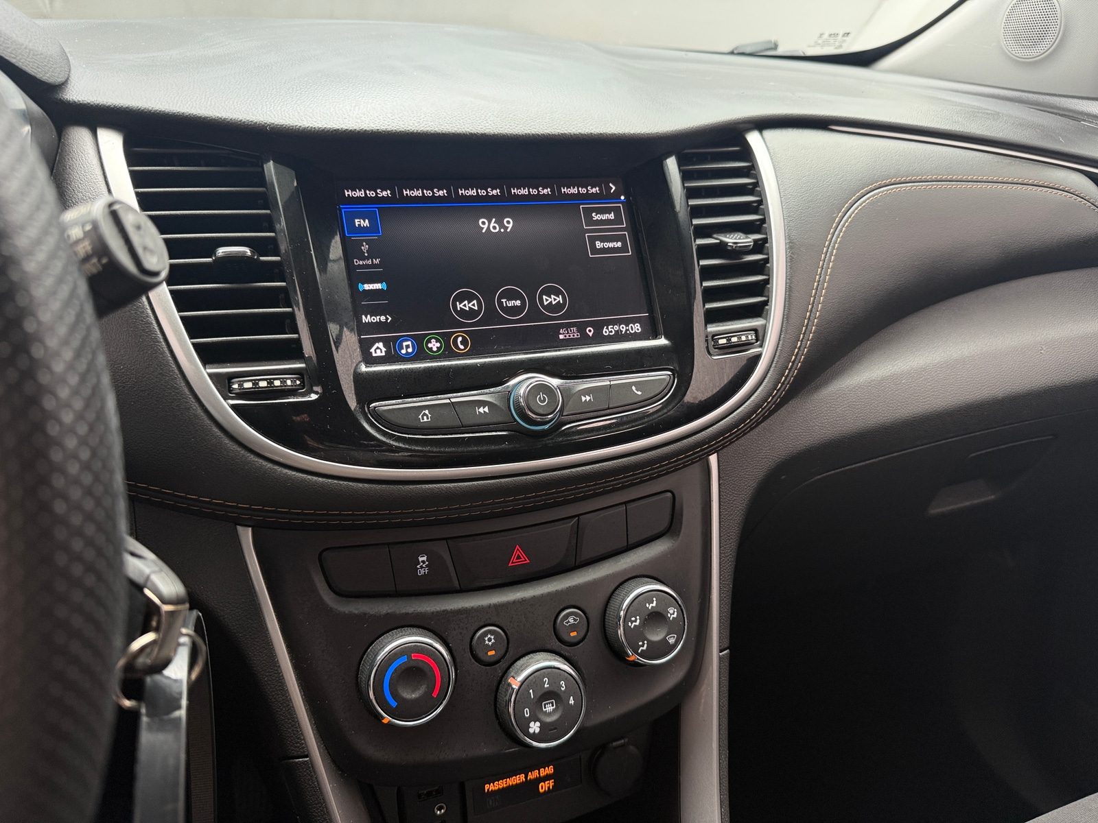 Thumbnail: 2022 Chevrolet Trax - 4