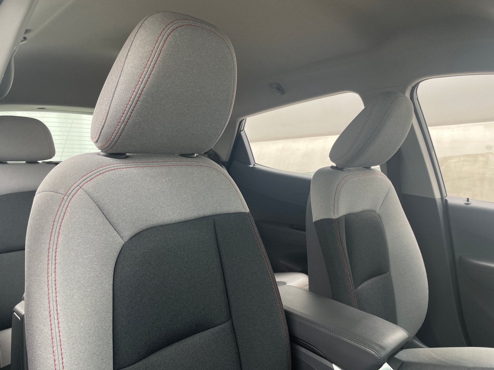 Thumbnail: 2021 Chevrolet Bolt EV - 2