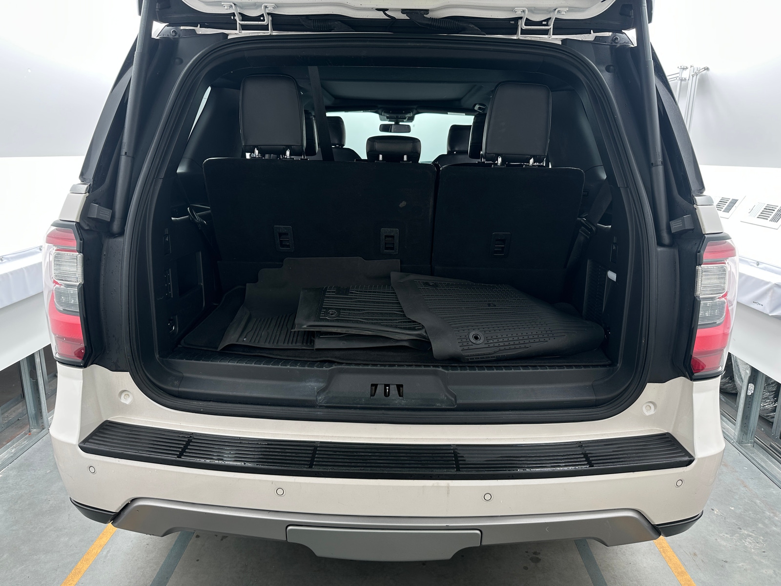 Thumbnail: 2018 Ford Expedition - 6