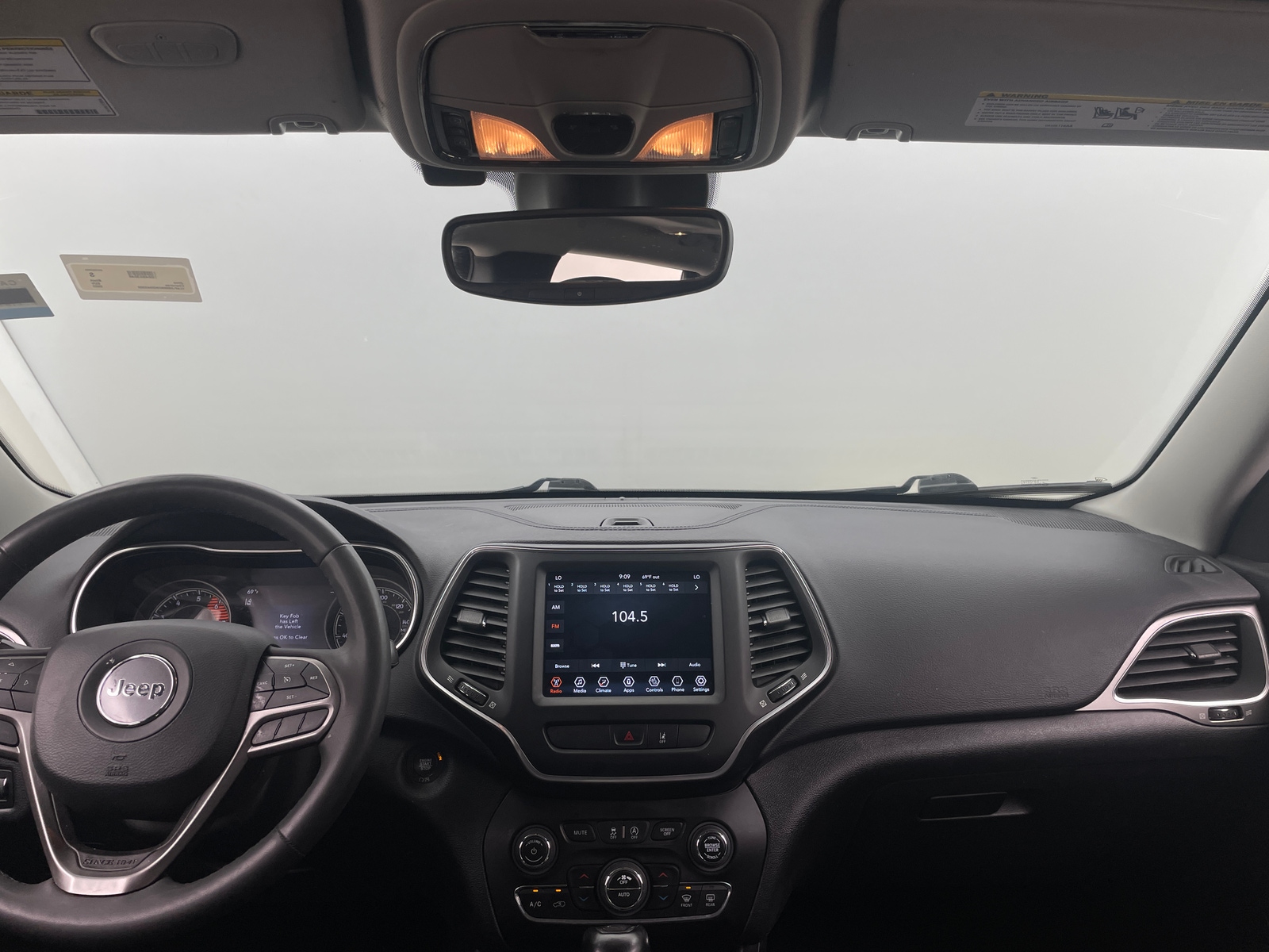Thumbnail: 2022 Jeep Cherokee - 2
