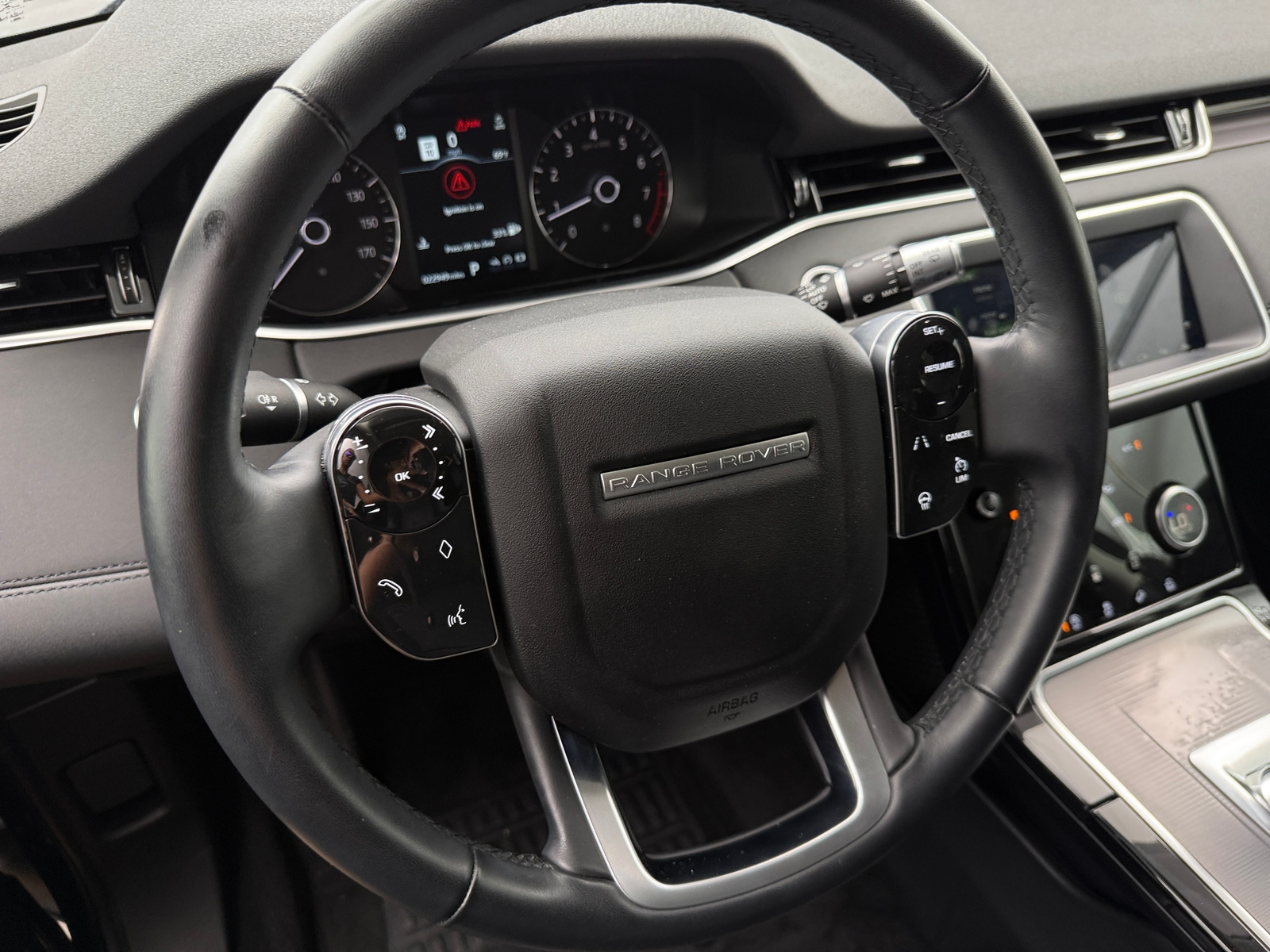 Thumbnail: 2020 Land Rover Range Rover Evoque - 4