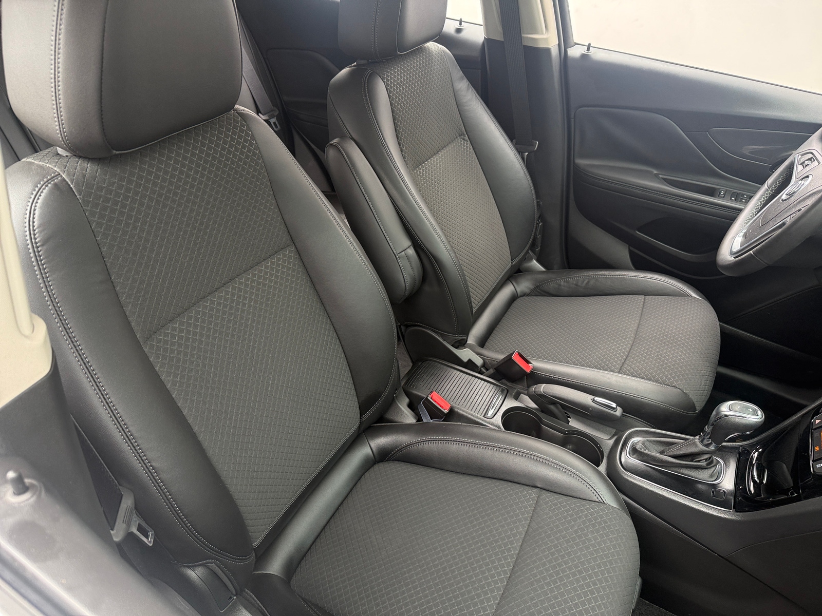 Thumbnail: 2017 Buick Encore - 2
