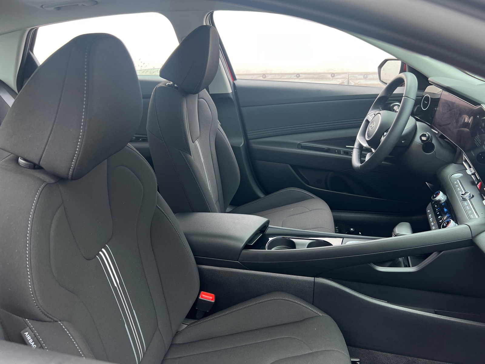 Thumbnail: 2024 Hyundai Elantra - 2