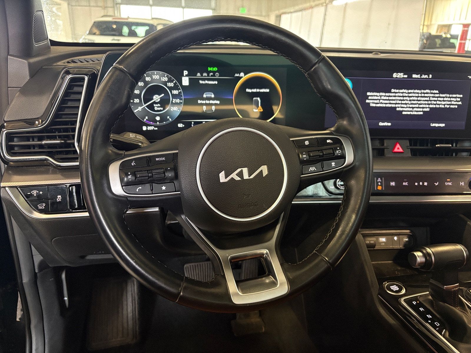 Thumbnail: 2023 Kia Sportage - 4