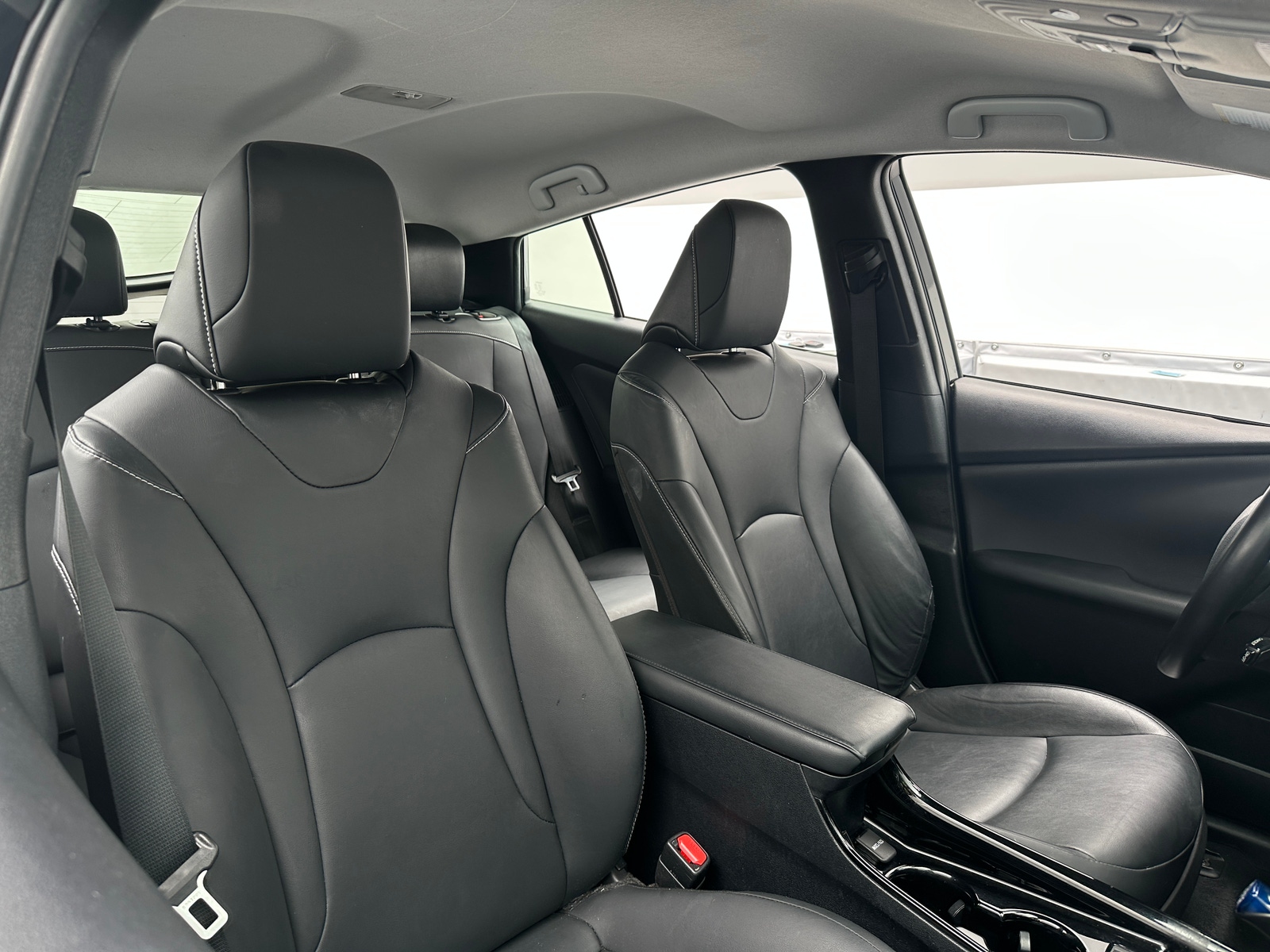 Thumbnail: 2021 Toyota Prius Prime - 2