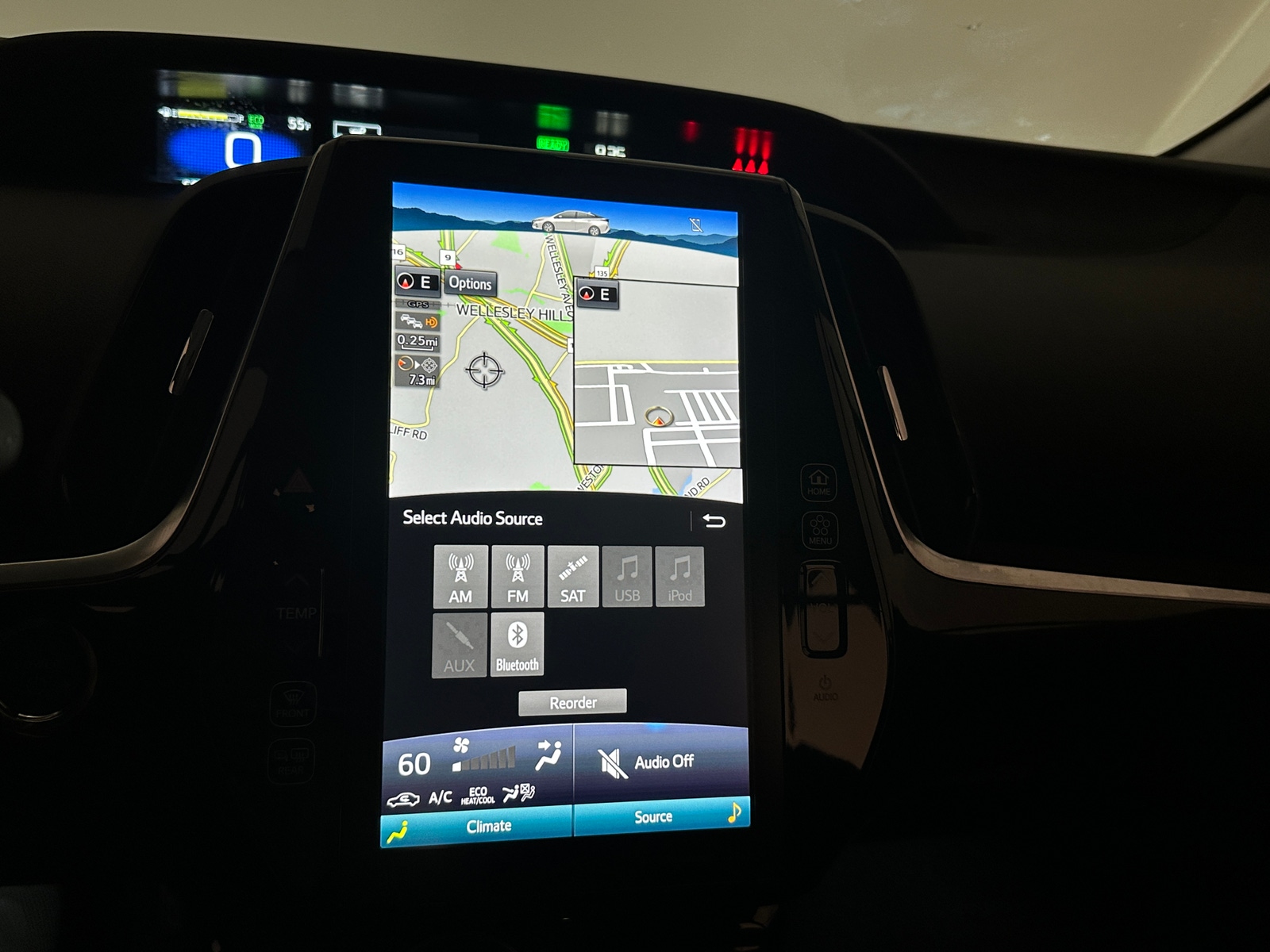 Thumbnail: 2021 Toyota Prius Prime - 4