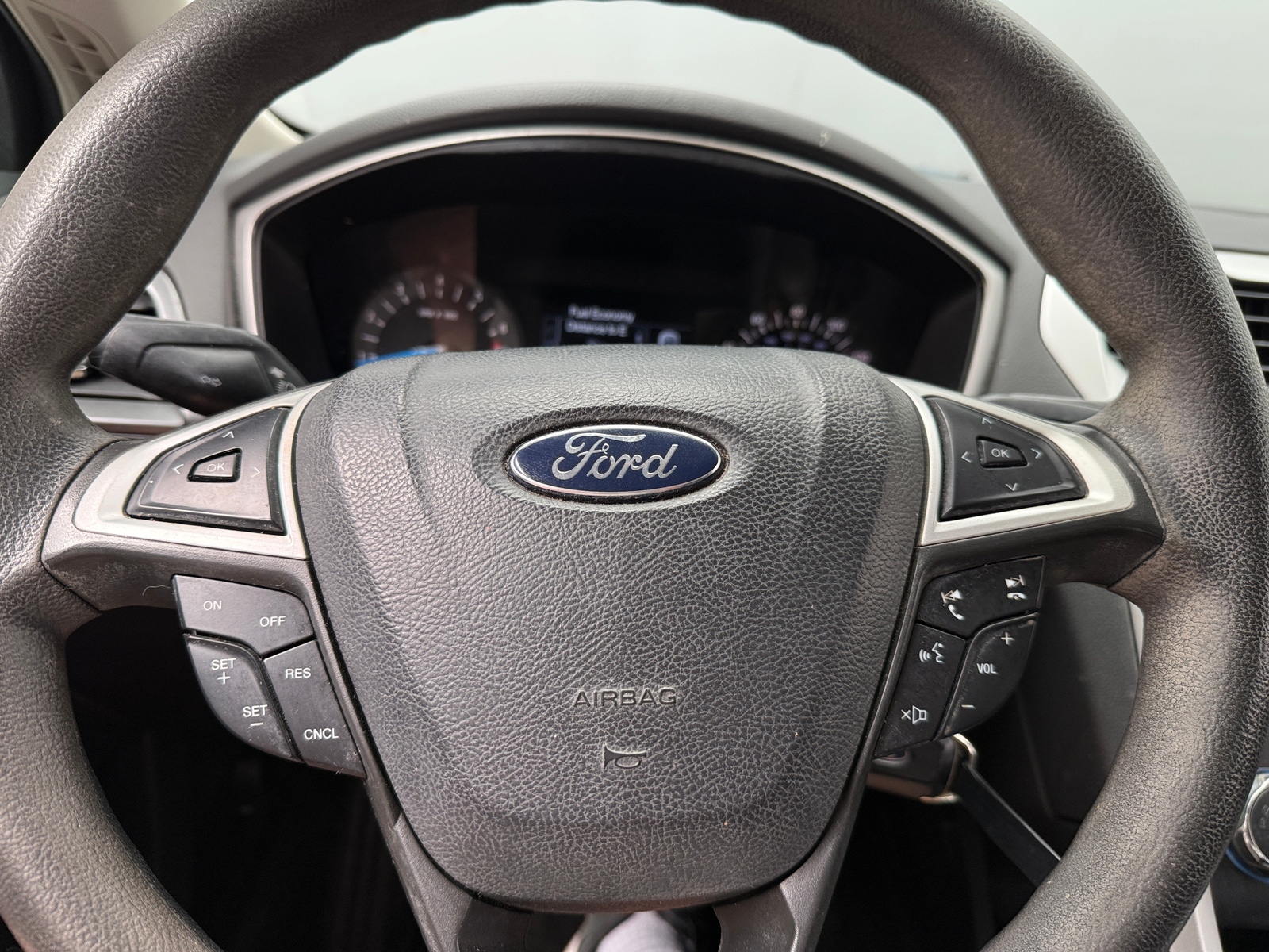 Thumbnail: 2014 Ford Fusion - 5