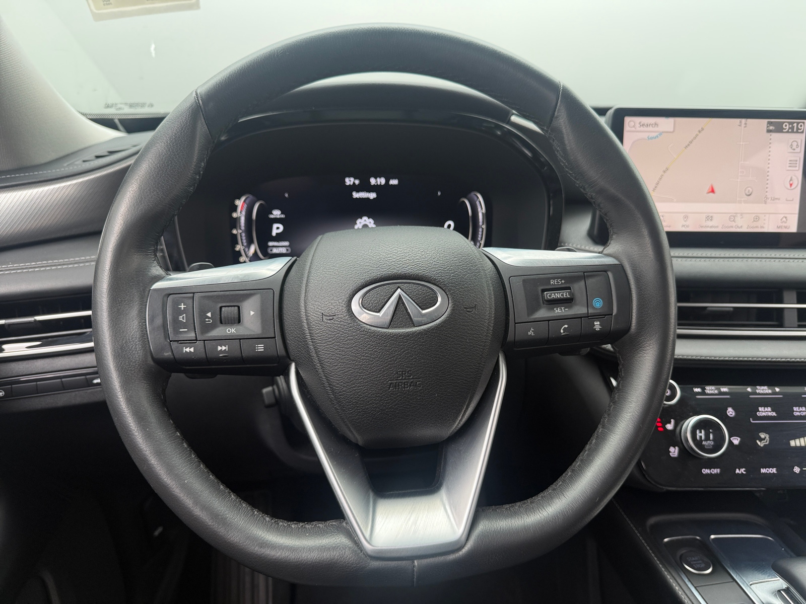 Thumbnail: 2023 INFINITI QX60 - 4