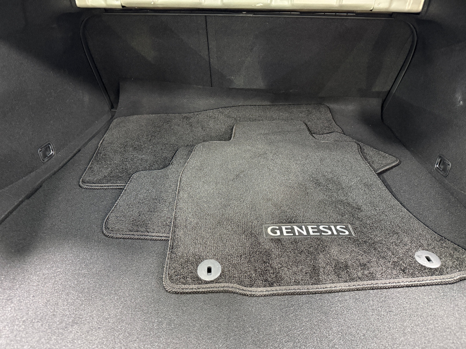 Thumbnail: 2023 Genesis G70 - 6