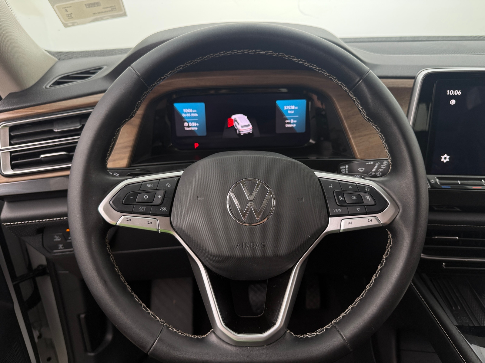 Thumbnail: 2025 Volkswagen Atlas - 4