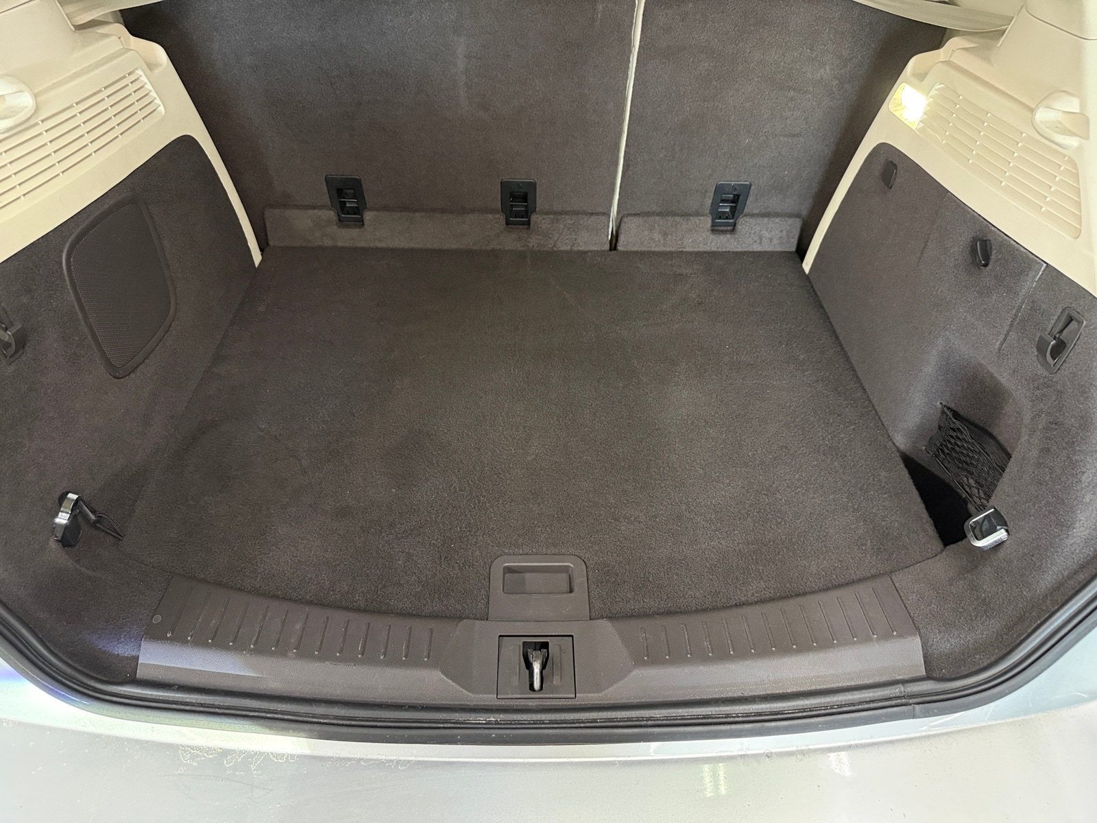 Thumbnail: 2015 Lincoln MKC - 6
