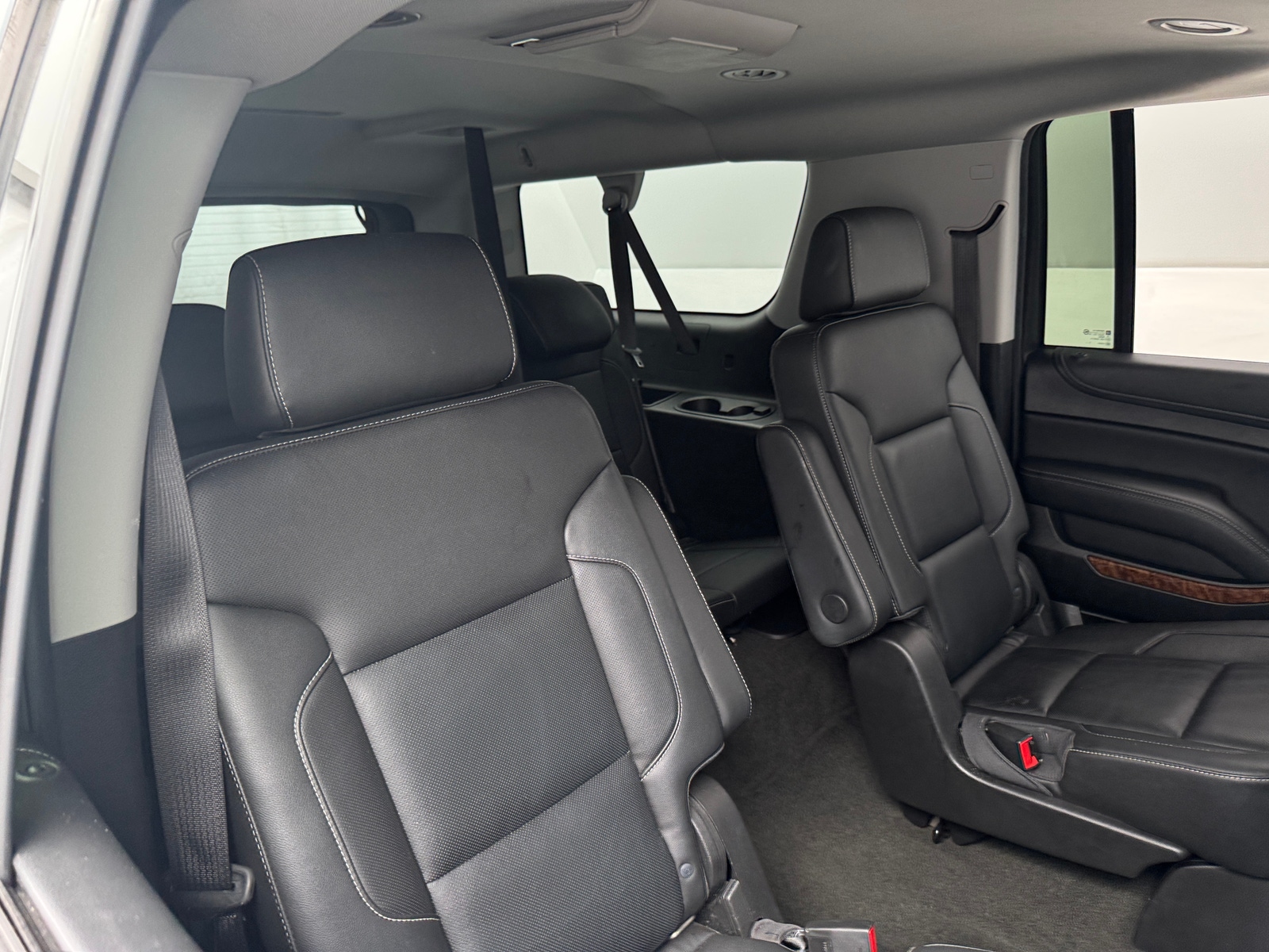 Thumbnail: 2018 Chevrolet Suburban - 5