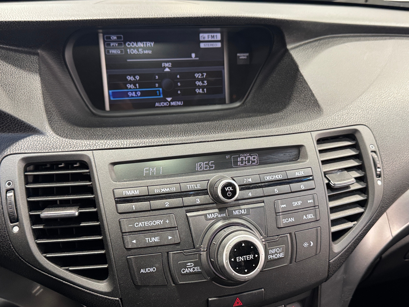 Thumbnail: 2012 Acura TSX - 3