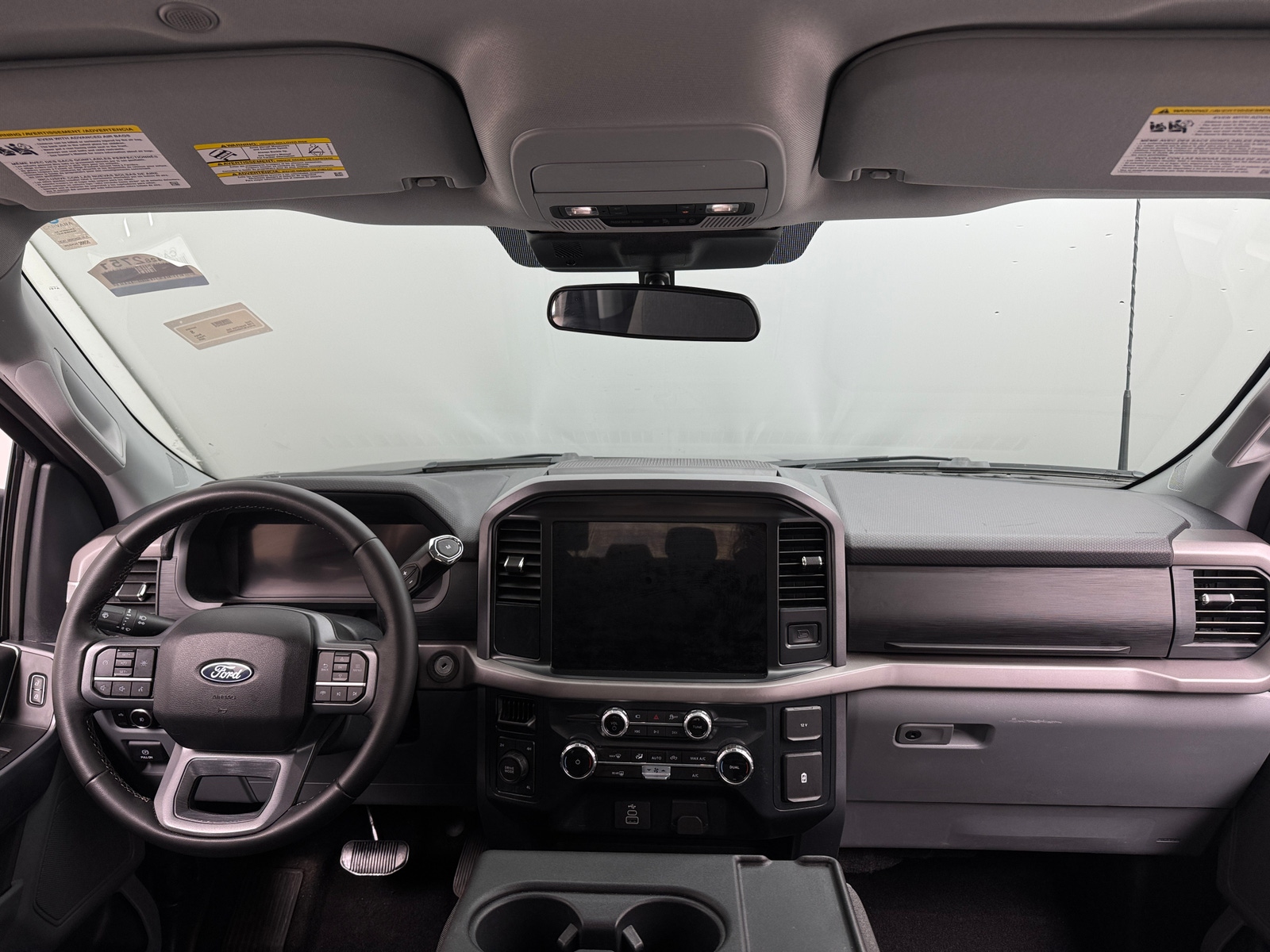 Thumbnail: 2025 Ford Econoline - 3