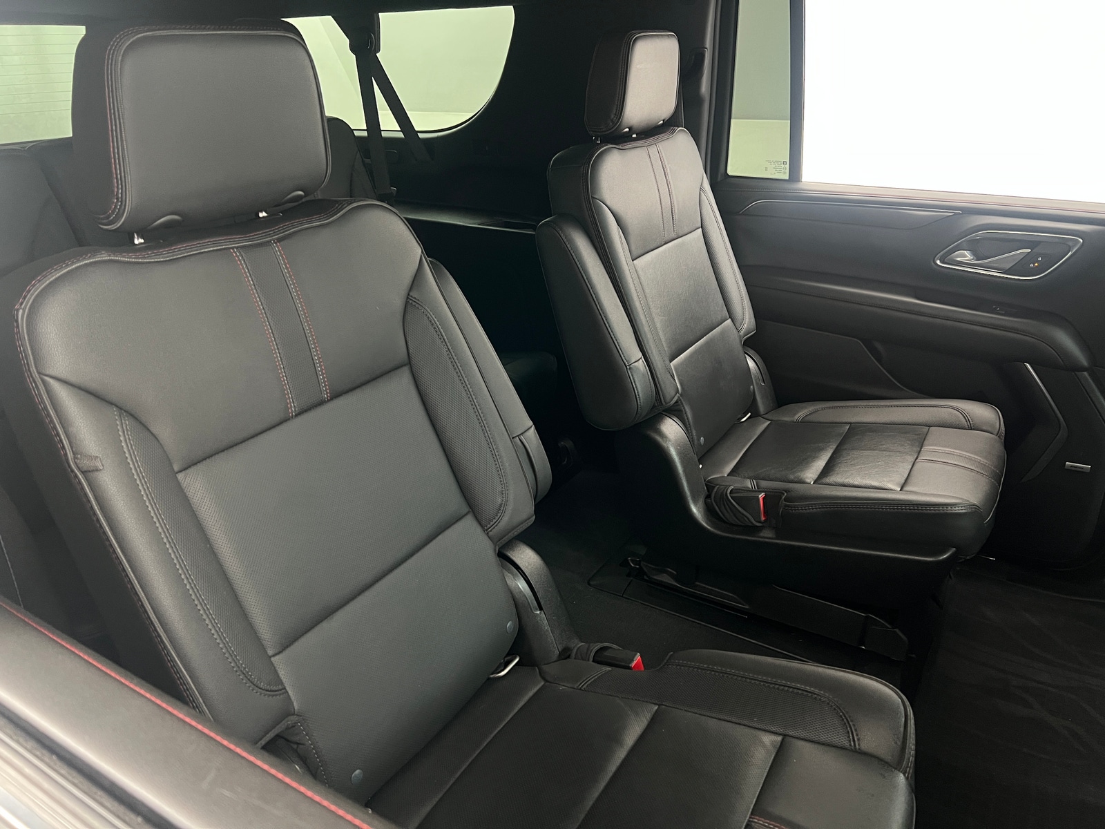 Thumbnail: 2021 Chevrolet Suburban - 5
