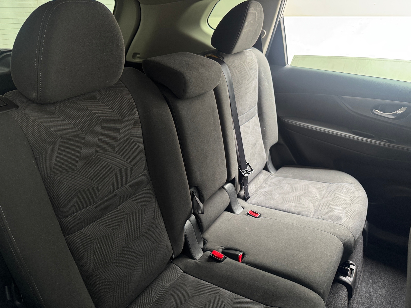 Thumbnail: 2016 Nissan Rogue - 6