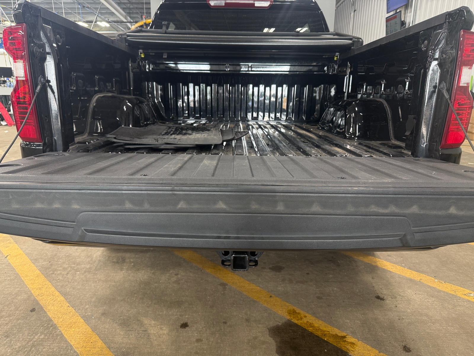 Thumbnail: 2023 Chevrolet Silverado 1500 - 7