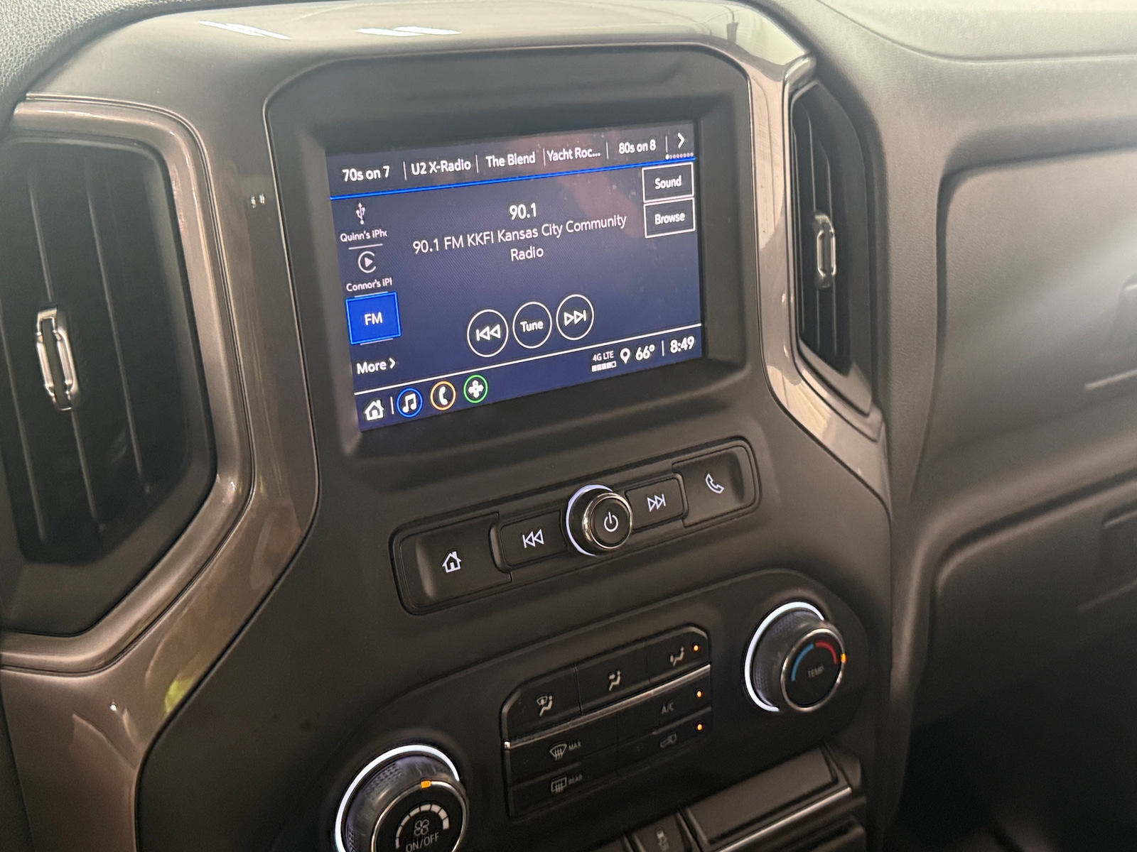 Thumbnail: 2023 Chevrolet Silverado 1500 - 4