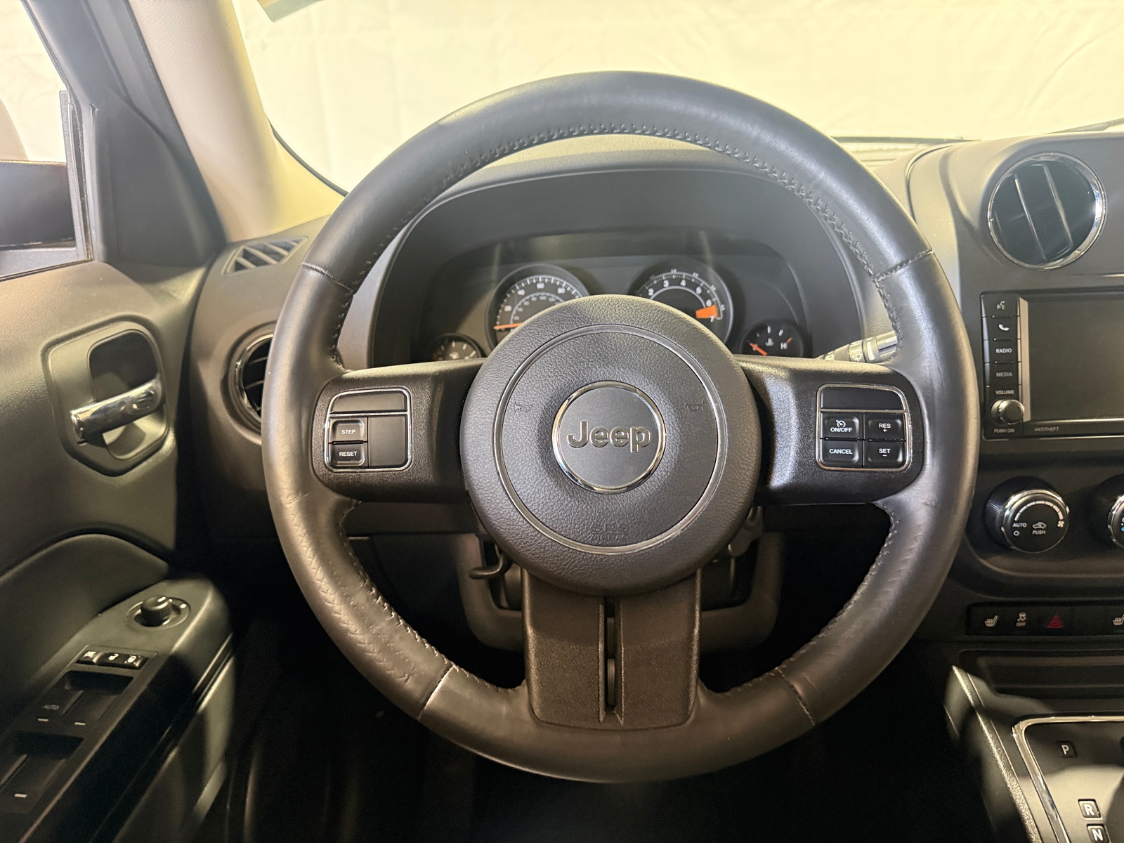 Thumbnail: 2016 Jeep Patriot - 4