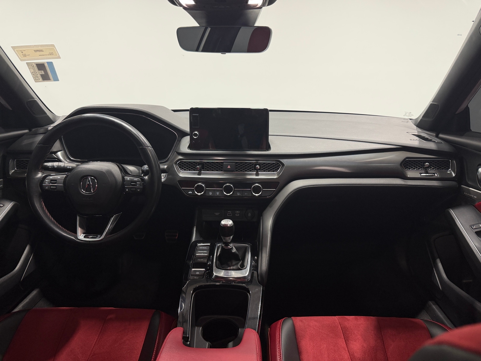Thumbnail: 2023 Acura Integra - 2