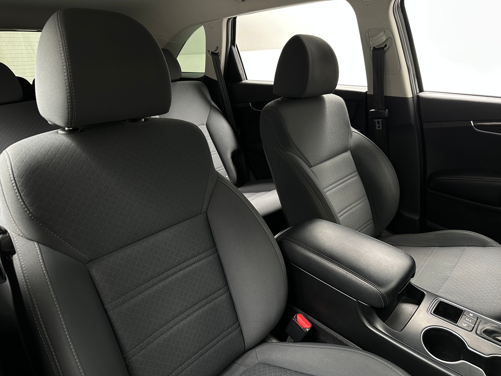 Thumbnail: 2020 Kia Sorento - 2