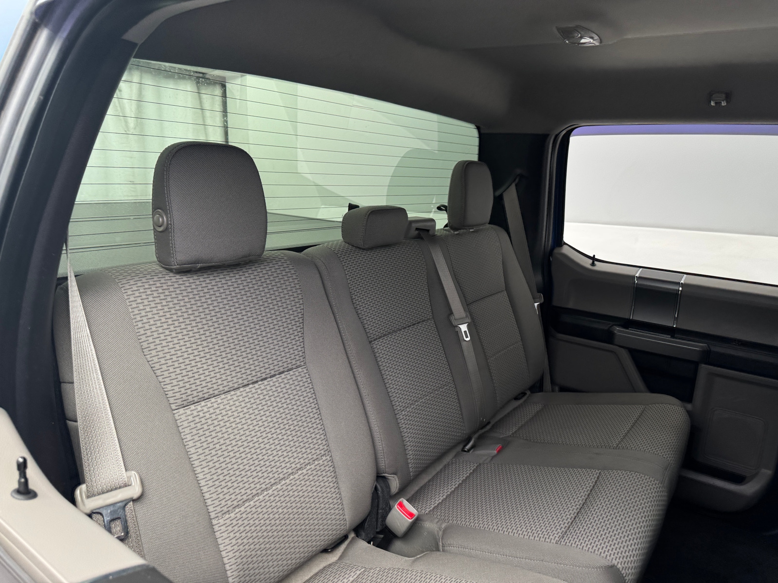 Thumbnail: 2016 Ford Econoline - 6