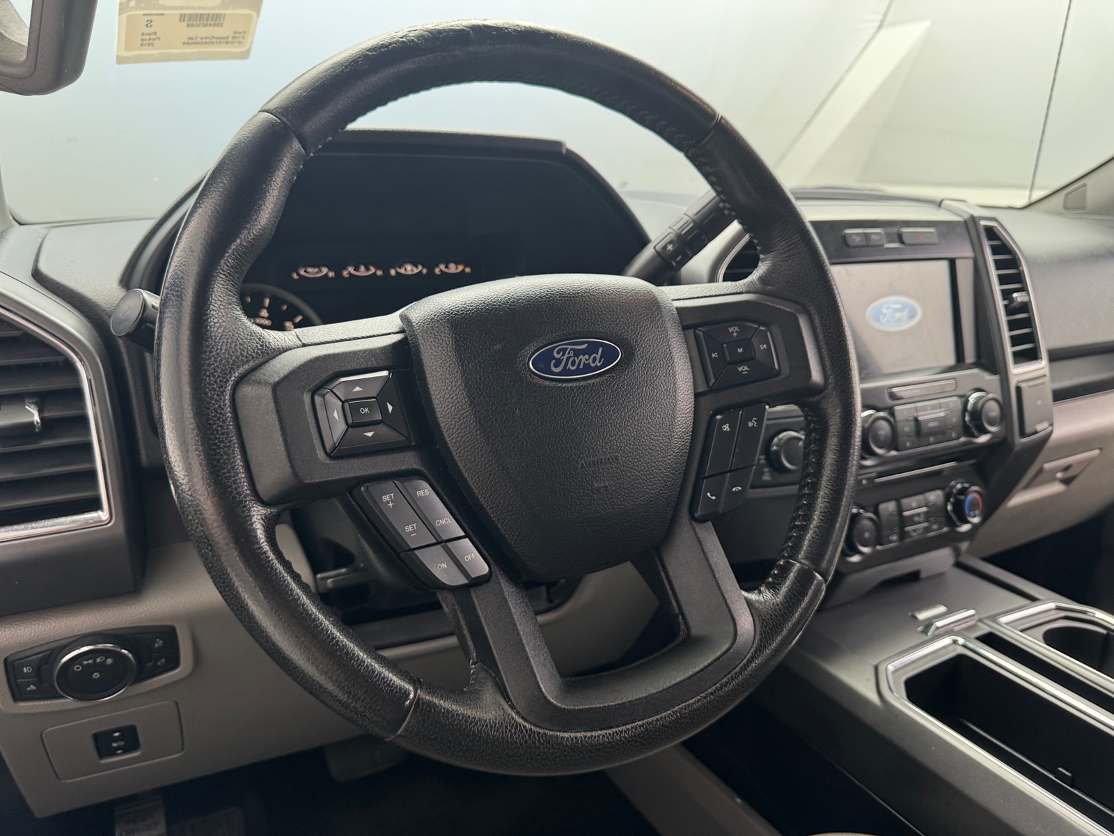 Thumbnail: 2016 Ford Econoline - 5
