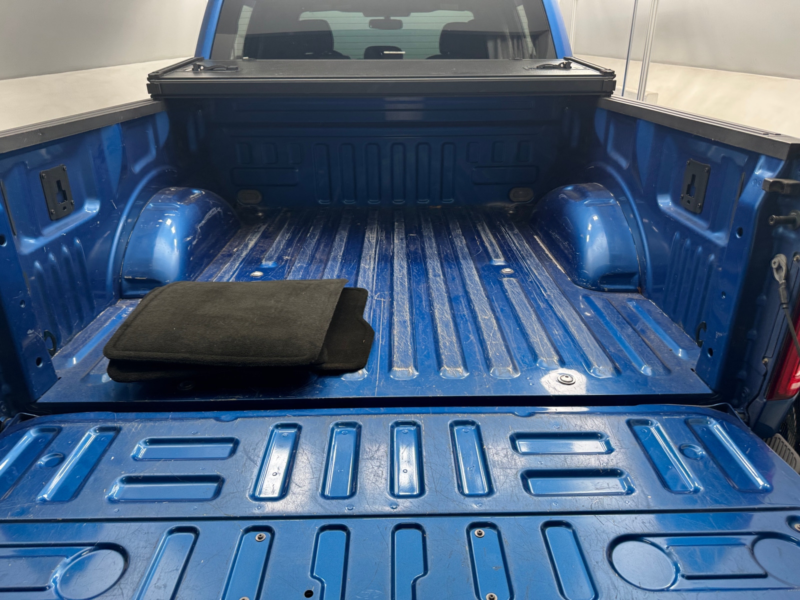 Thumbnail: 2016 Ford Econoline - 7