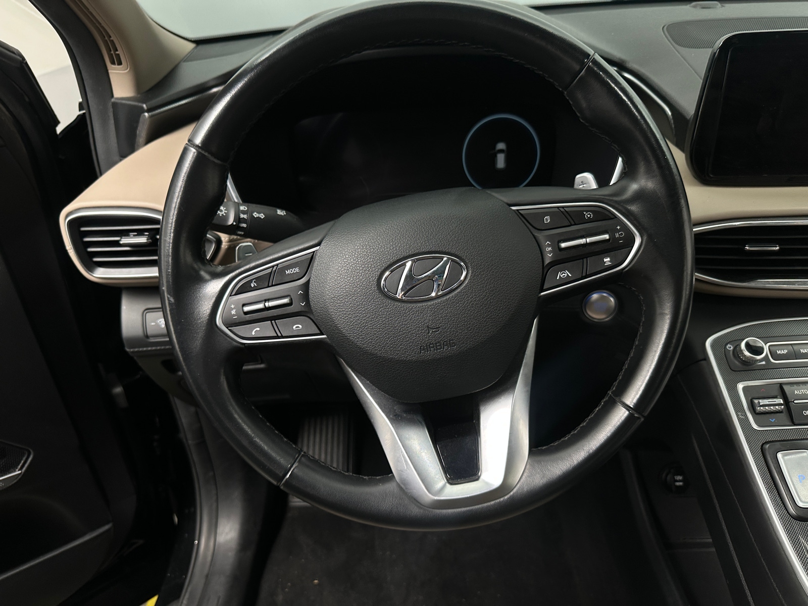Thumbnail: 2022 Hyundai Santa Fe - 5