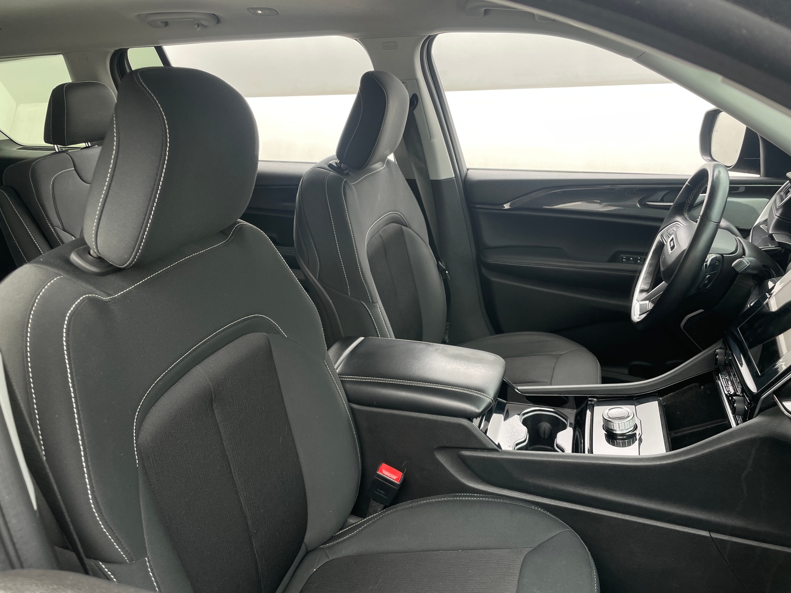 Thumbnail: 2022 Jeep Grand Cherokee L - 2