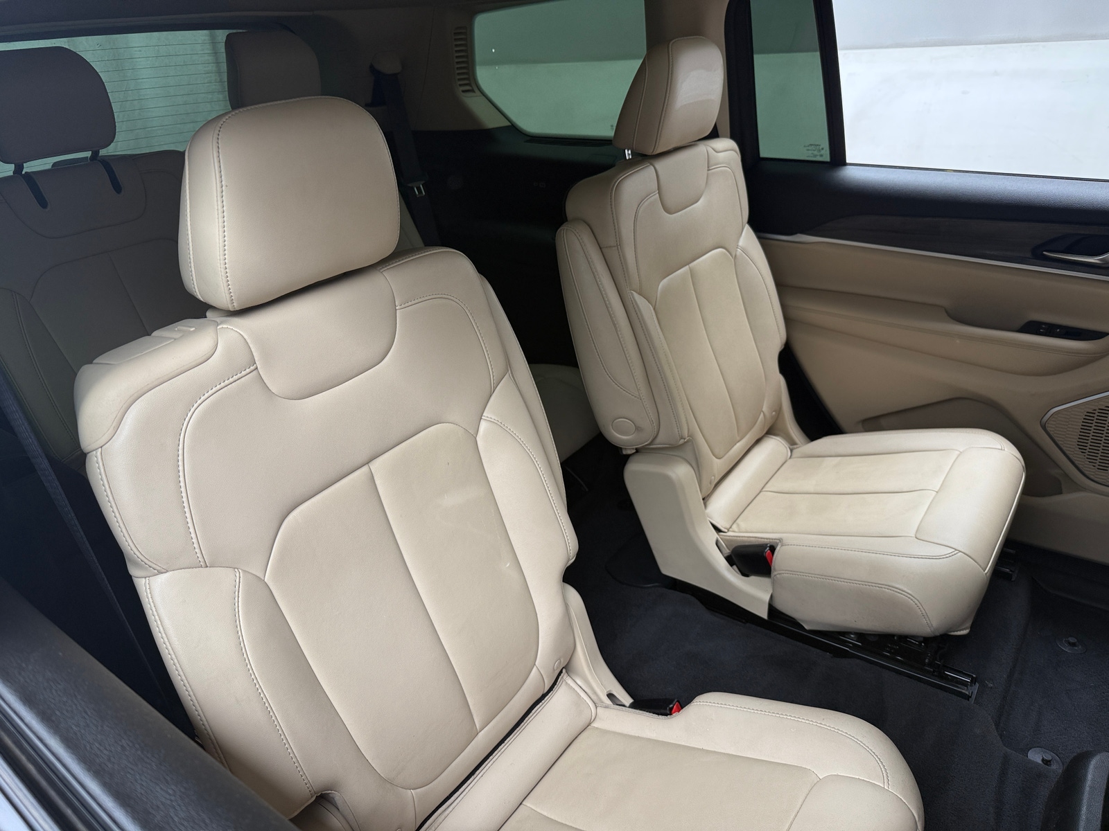 Thumbnail: 2021 Jeep Grand Cherokee L - 5