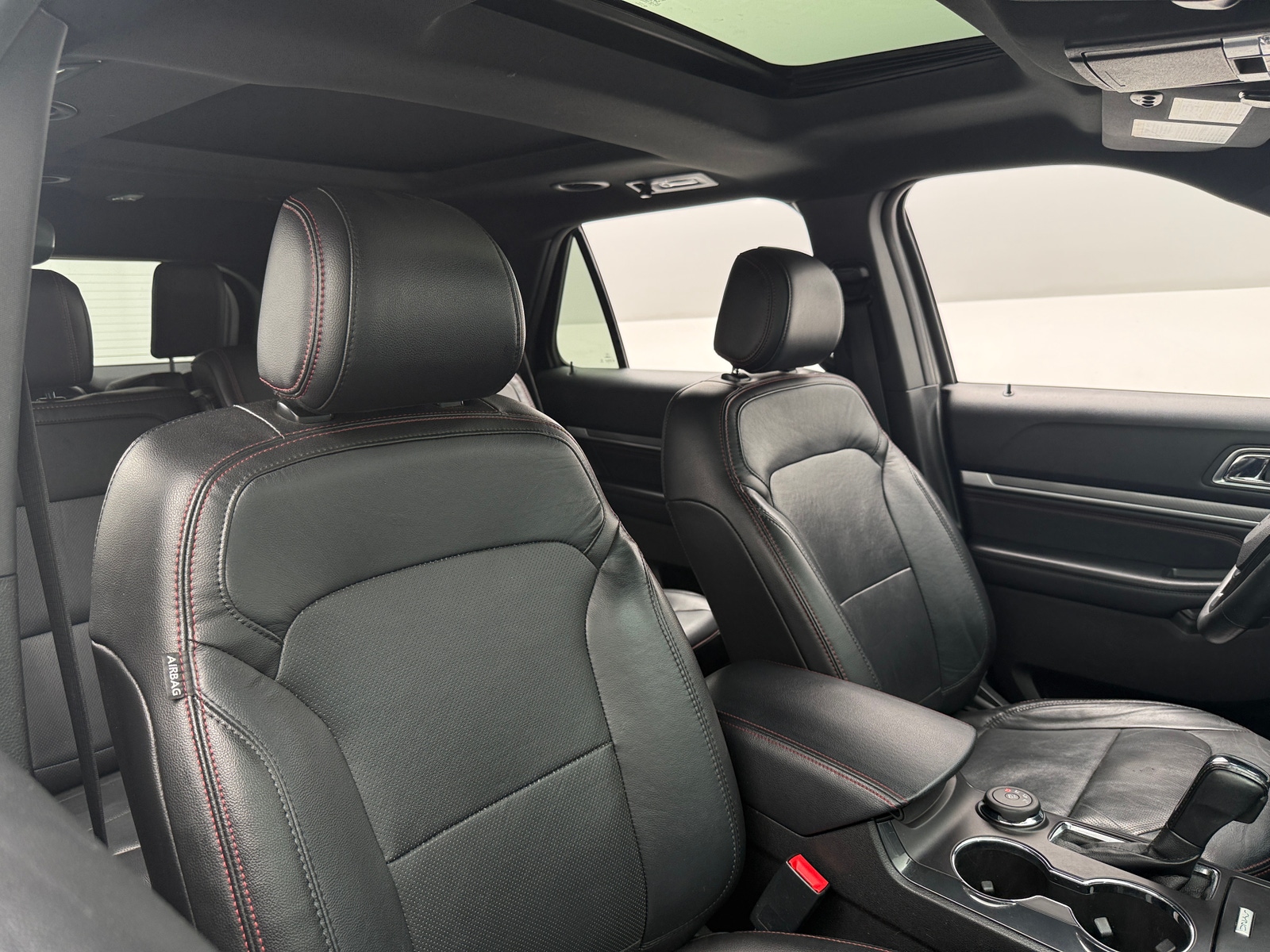 Thumbnail: 2017 Ford Explorer - 2