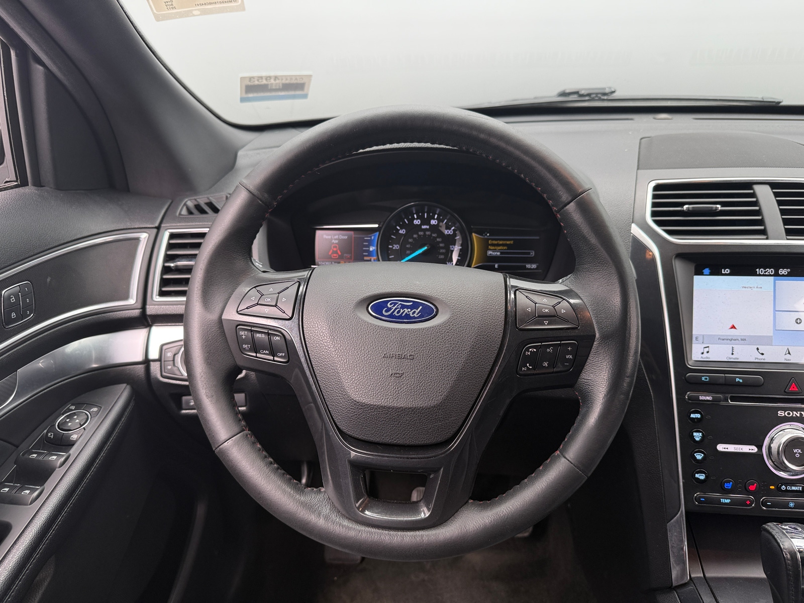 Thumbnail: 2017 Ford Explorer - 5