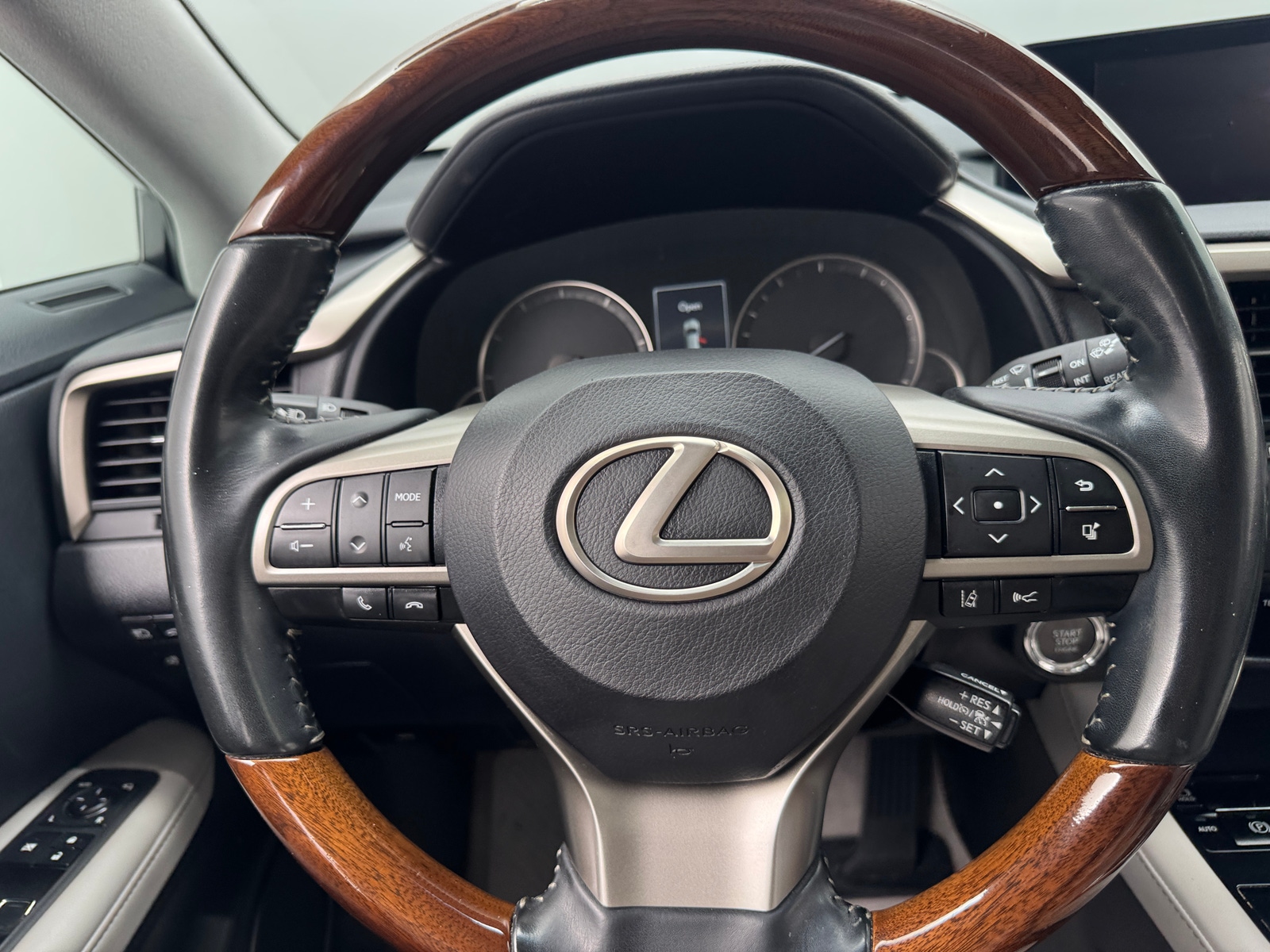 Thumbnail: 2019 Lexus RX - 5