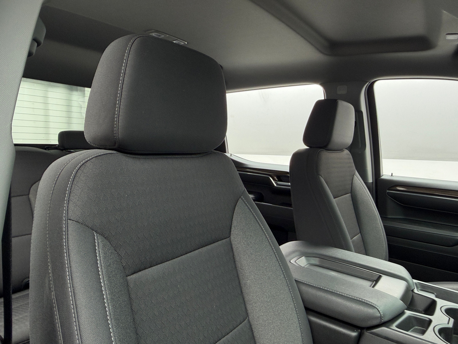 Thumbnail: 2024 Chevrolet Silverado 1500 - 2