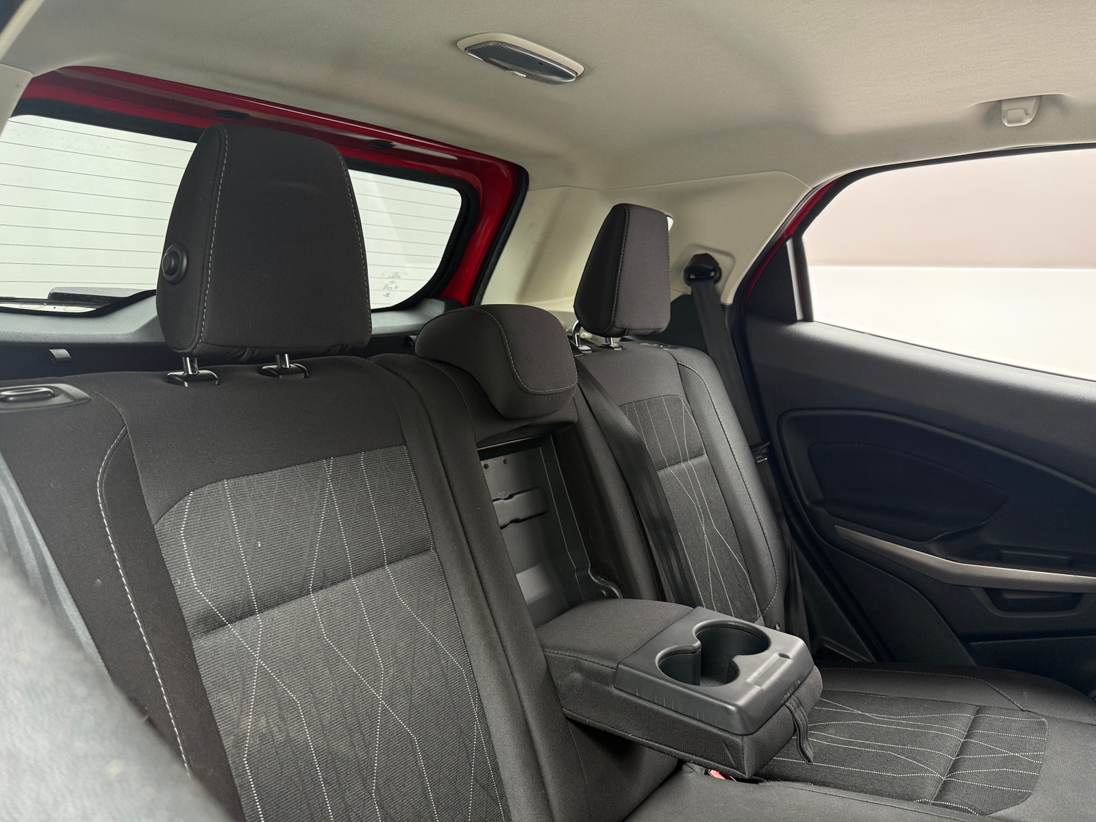 Thumbnail: 2019 Ford EcoSport - 6