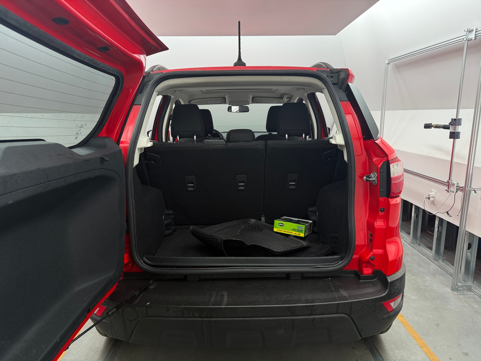 Thumbnail: 2019 Ford EcoSport - 7
