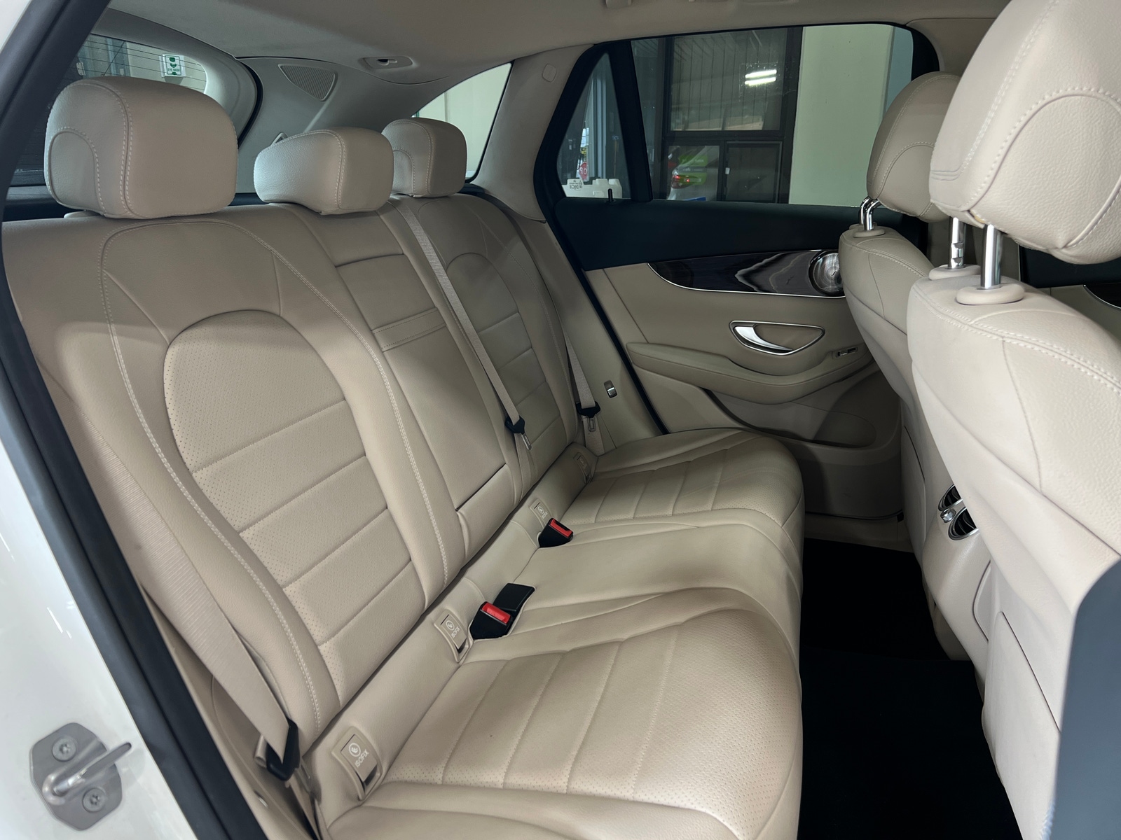 Thumbnail: 2017 Mercedes-Benz GLC - 5