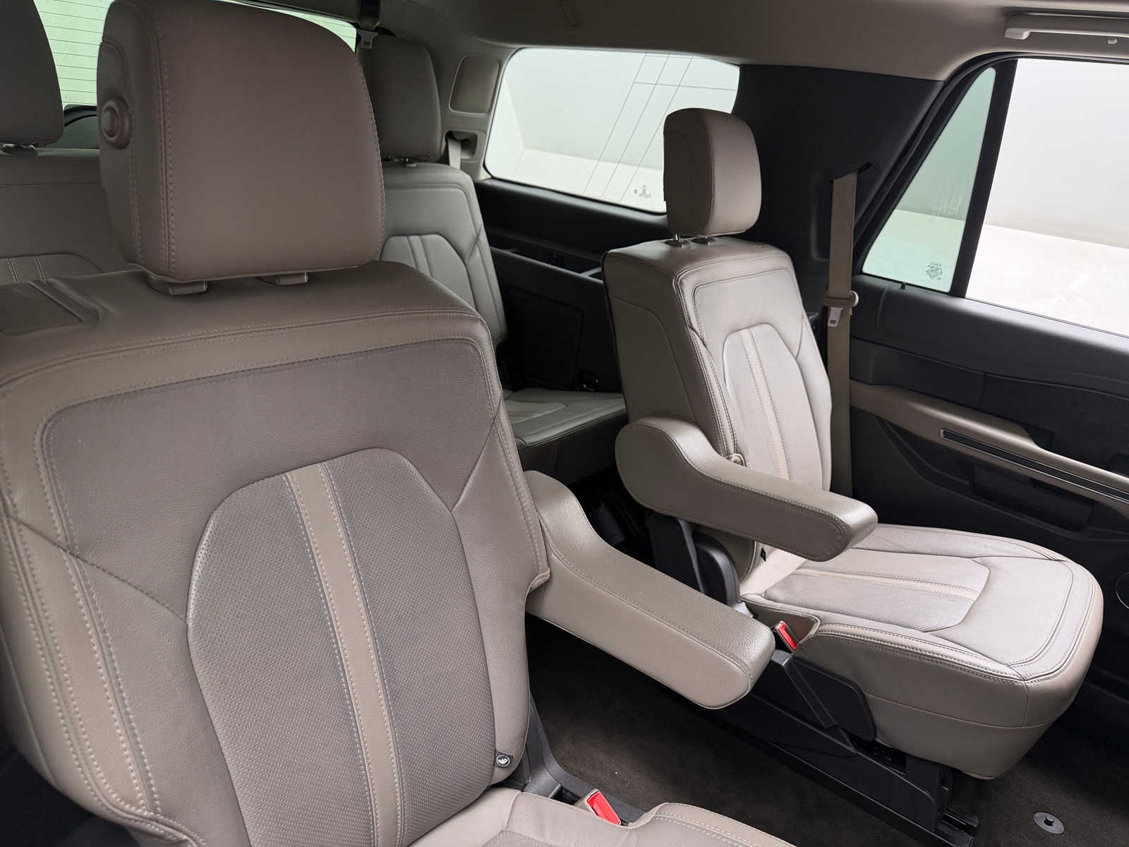 Thumbnail: 2019 Ford Expedition - 5