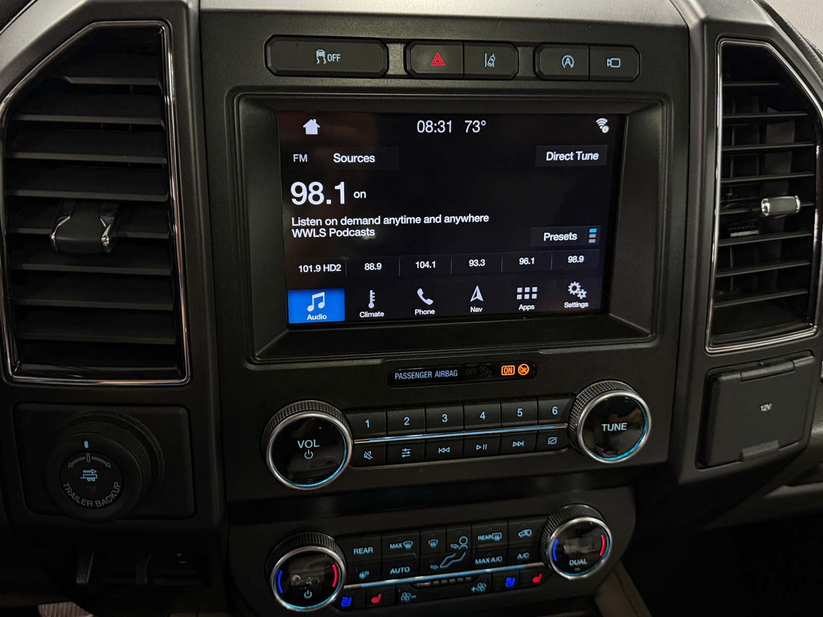 Thumbnail: 2019 Ford Expedition - 3